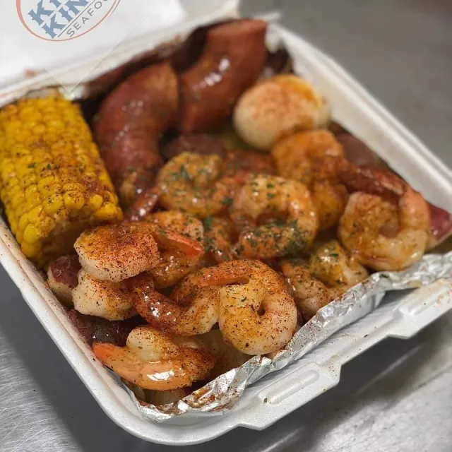 Eat food from your favorite local food trucks at Extraco Banks branches.