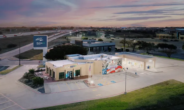 Extraco-Killeen-Exterior-02.jpg