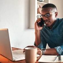 Man calling in to bank - Call Center - Extraco Banks