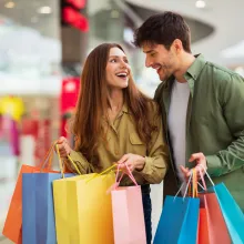 couple shopping 